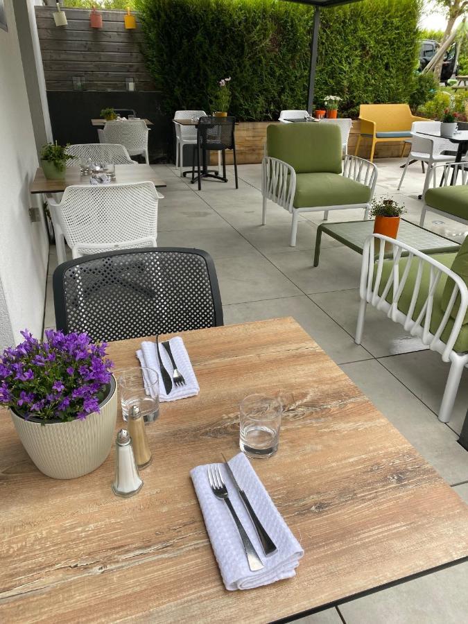 Hotel Restaurant L'Eskemm St Brieuc-Tregueux Exterior foto